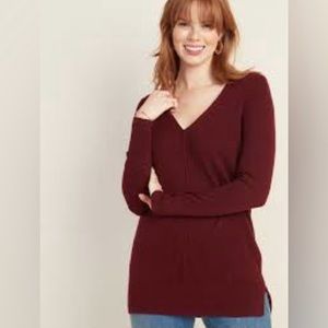 Old Navy Maroon Knit Sweater EUC V-Neck Red Ribbed Cotton Viscose Small